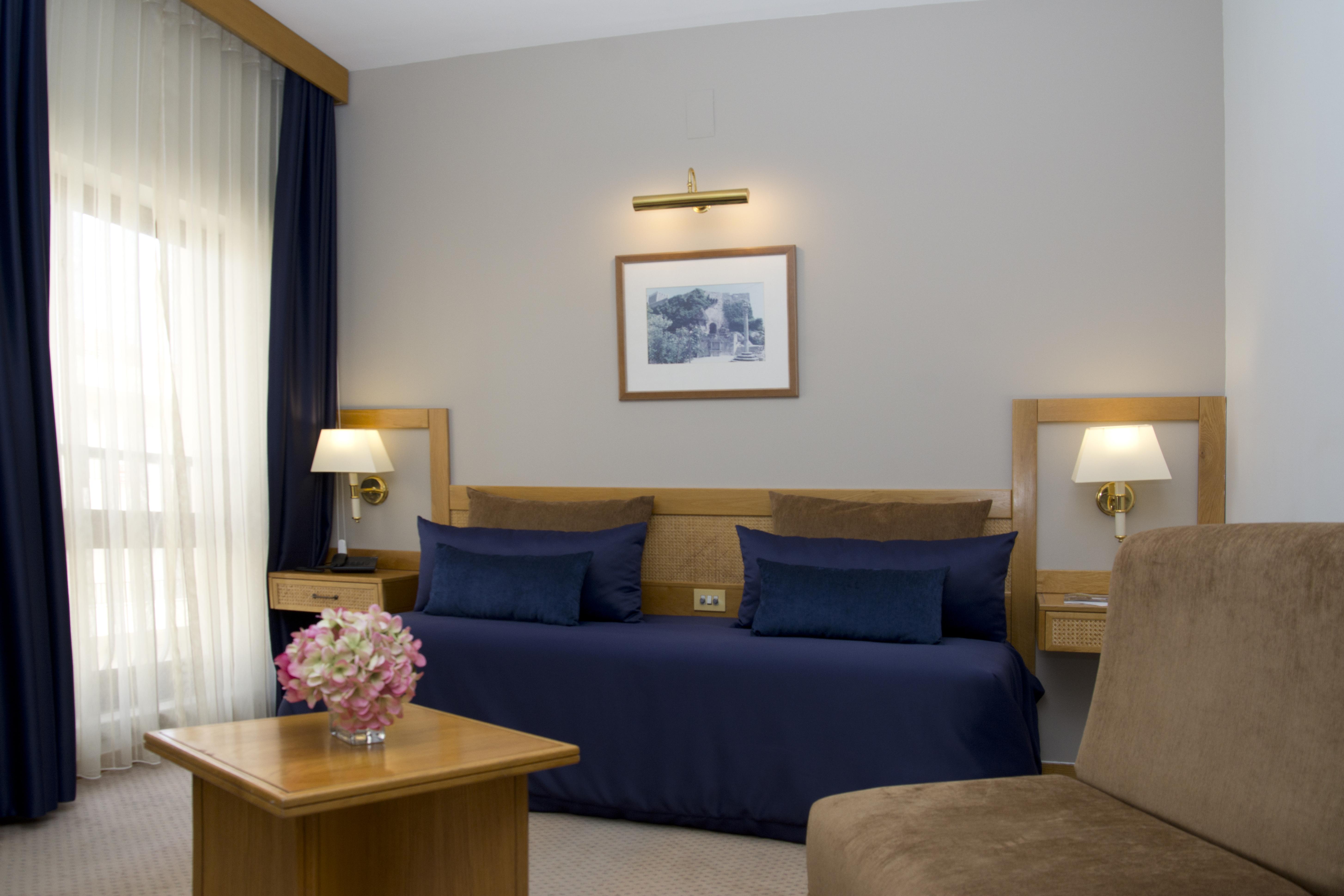 Hotel Rainha D. Amelia, Arts & Leisure Castelo Branco  Bagian luar foto