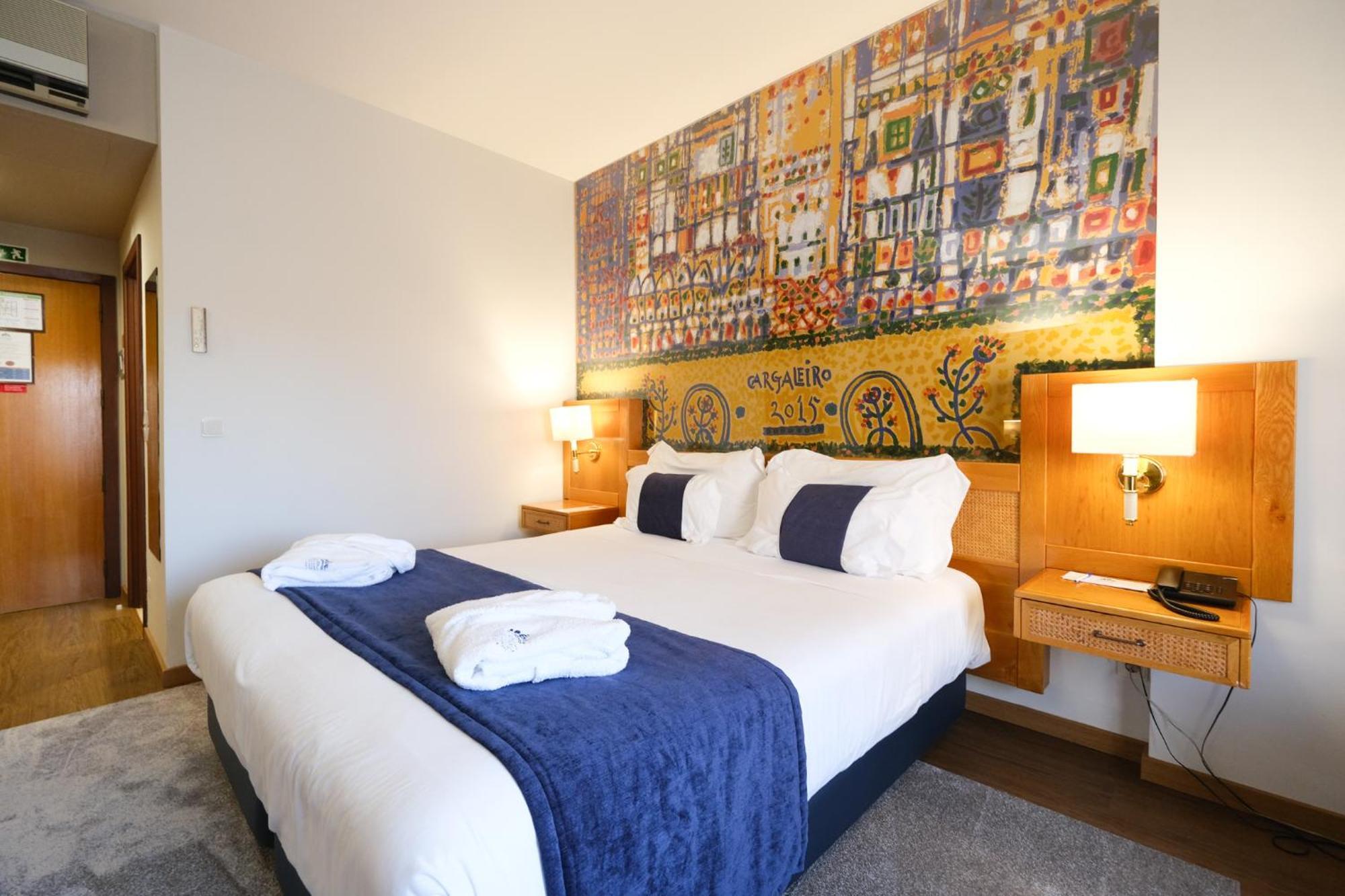 Hotel Rainha D. Amelia, Arts & Leisure Castelo Branco  Bagian luar foto