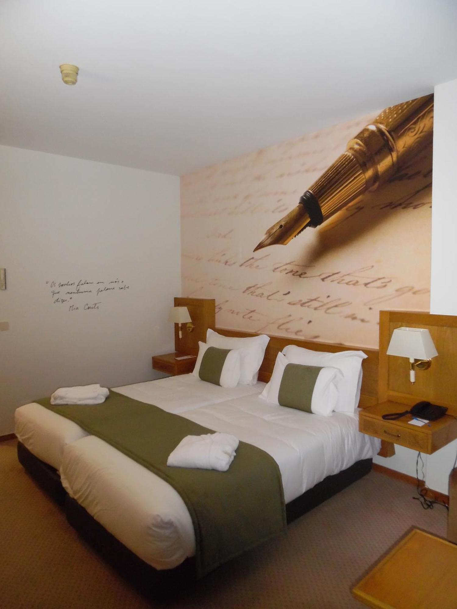 Hotel Rainha D. Amelia, Arts & Leisure Castelo Branco  Bagian luar foto