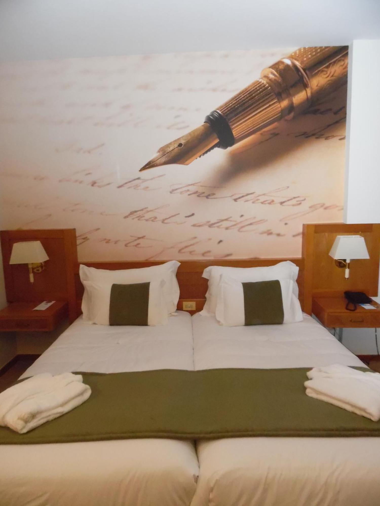 Hotel Rainha D. Amelia, Arts & Leisure Castelo Branco  Bagian luar foto